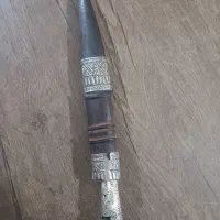 خنجر عتیقه نقره کوب شده|کلکسیون اشیاء عتیقه|صدرا-فارس, فاز ۱|دیوار