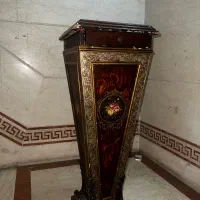 میز تلفن /گرامافون /ستون