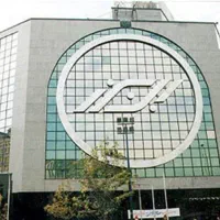 استخدام همکار خانم