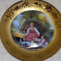 بشقاب دیواری قدیمی