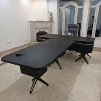 نصف‌میز‌اداری.حمل‌ونقل