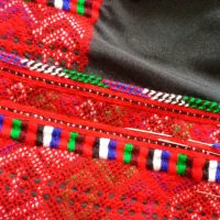 لباس سرپاگ میکنم سیاه سفید میدوزم