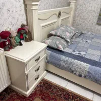 تخت دو نفره