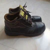 کفش کار و کفش ورزشی