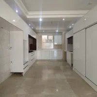 ۱۲۰ متر ۲ خواب فول امکانات / ۷ ساله /سالن پرده خور