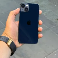 اپل iPhone 13 با حافظهٔ ۱۲۸ گیگابایت