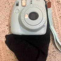 دوربین عکاسی چاپ فوری instax