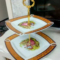 شیرینی خوری دوطبقه لیلی مجنون