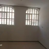 بسیار تمیز ۲ الی ۳نفر اهل دود وسیگار نباشد