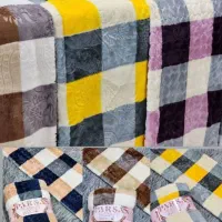 پتو|رختخواب، بالش، پتو|کرج, شهرک بنفشه|دیوار