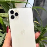 ۱۱ پرو تمیز