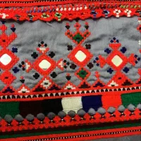 موسوم|لباس|فاضل آباد, |دیوار