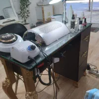 میز ناخن و استند بزرگ