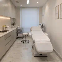 اجاره-لاین-به-فیشیال-کار-اتاق-در-کلینیک