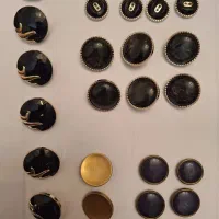 تعدادی دکمه فانتزی و شیک