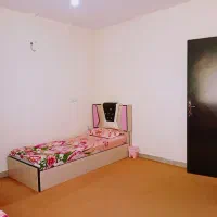 مبله اجاره هفتگی ماهانه فوق تمیز صدرا فازیک|اجارهٔ کوتاهمدت آپارتمان و سوئیت|شیراز, شهرک گلستان|دیوار