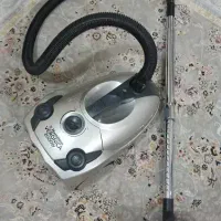 جاروبرقی به فرد نیازمند داده میشود