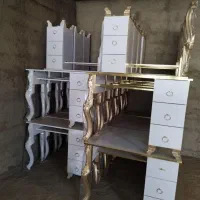 میز ناخن. آینه گریم