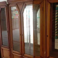 ویترین چوبی سه تیکه