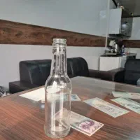 بطری شیشه ای ایستکی پت|ظروف نگهدارنده، پلاستیکی، یک‌بارمصرف|تهران, دریاچه شهدای خلیج فارس|دیوار