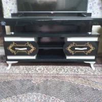 میز تلوزیون در حد نو