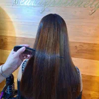 کراتین مو، تضمین کیفیت و ماندگاری بالای یکسال|خدمات آرایشگری و زیبایی|ابهر, |دیوار