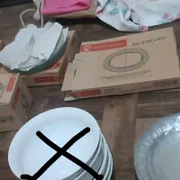 تعدادی ظروف آشپزخانه