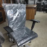 کارمندی ۱/۴۰ میز دفتری|دفتر کار|کرج, کمال‌شهر|دیوار