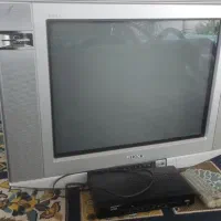 تلویزیون ۲۱اینچ کاملا سالم همراه با دستگاه دیجیتال|تلویزیون و پروژکتور|لولمان, |دیوار