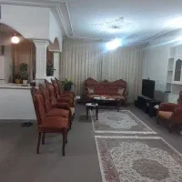 اوایل دانشجو   150 متری    نزدیک مترو و پارک گلها