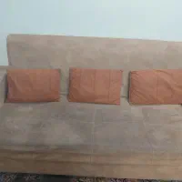 مبل ۷نفره فقط نیاره به شستن داره سالم