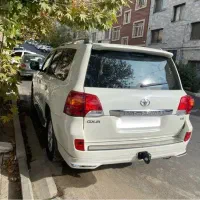 لندکروز ۲۰۱۱ کامل رنگ|خودرو سواری و وانت|تهران, سعادت‌آباد|دیوار