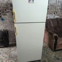 یخچال نیم فریزر