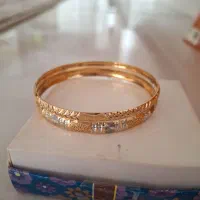 طلاهای نو النگو کلکته.گردنی کارتیر.زنجیر۲۰۰ هزار|جواهرات|خرمآباد, |دیوار