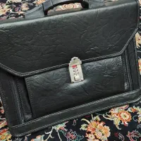 کیف کلاسیک رو دوشی