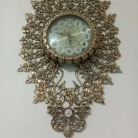 ساعت دیواری