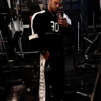 مربی بدنسازی حرفه ای