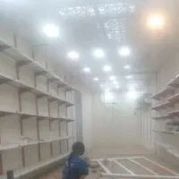 مقداری قفسه ووسیله ومیزو سبد فلزی