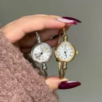 ساعت آنتیک بنگلی فلورا