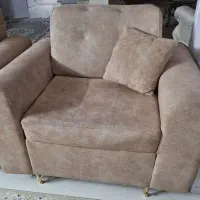 مبل ۸نفره|مبلمان خانگی و میز عسلی|قم, باغ کرباسی|دیوار