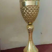 گلدان طلایی