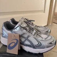 کتونی آسیکس ارجینال سایز۴۴ Gelکاهانا tR v4 رانینگ