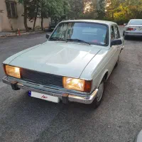 پیکان ۸۰ عروسک