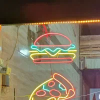 استیکر برگر و پیتزا