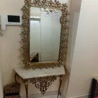 آینه و کنسول برنجی