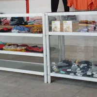 میز ویترینی