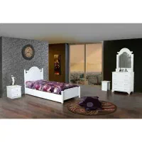 تخت خواب تک نفره نفس ** نوجوانی