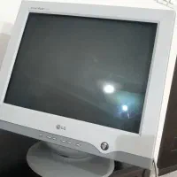 مانیتور LG همراه با کابل اورجینال|قطعات و لوازم جانبی رایانه|اصفهان, باغ فدک|دیوار