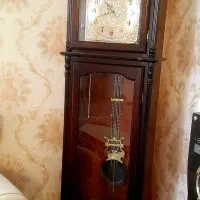 ساعت ایستاده چوبی