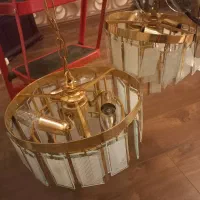 ۲ جفت لوستر|لوستر و چراغ آویز|شیراز, اصلاح‌نژاد|دیوار